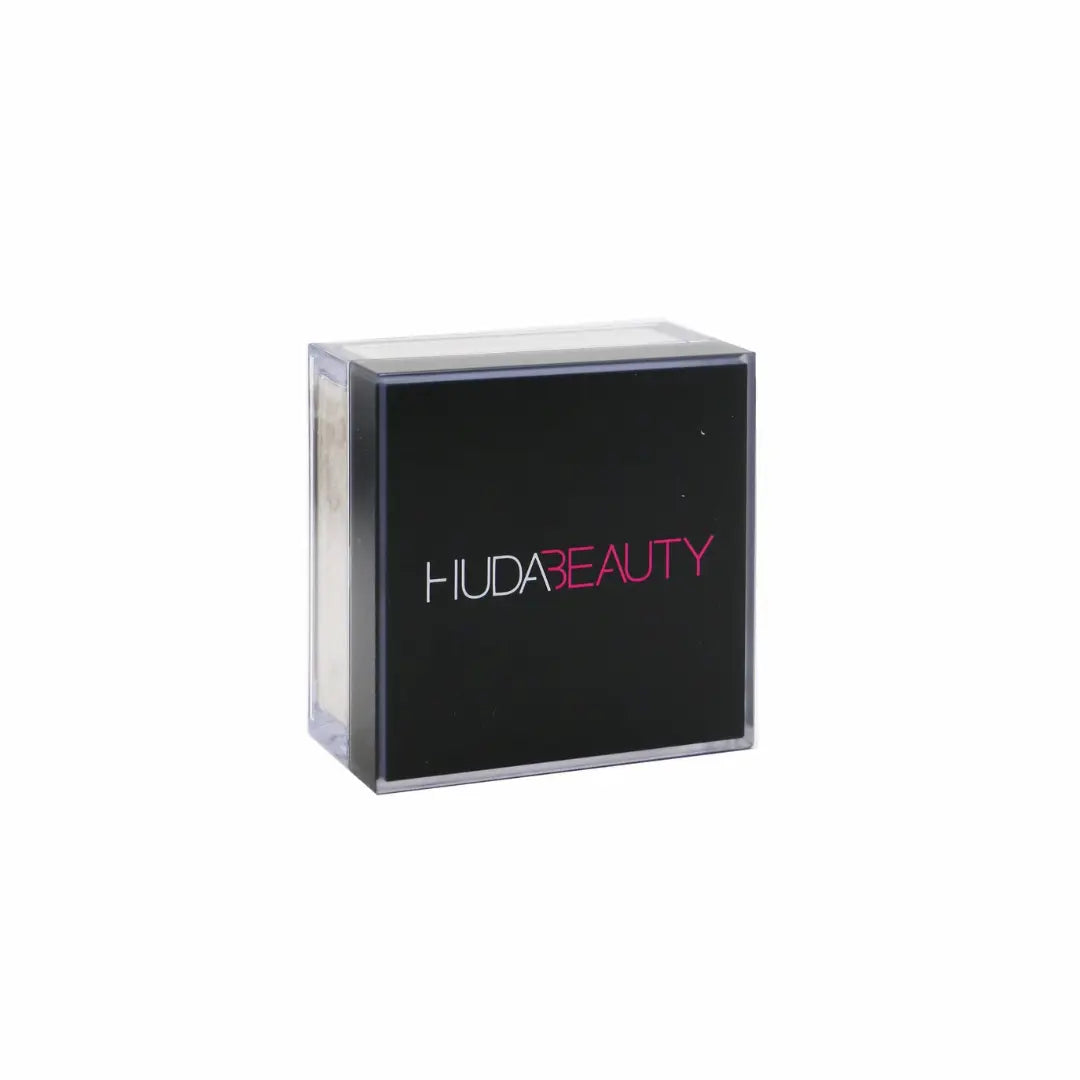 Huda Beauty Easy Bake Loose Powder side